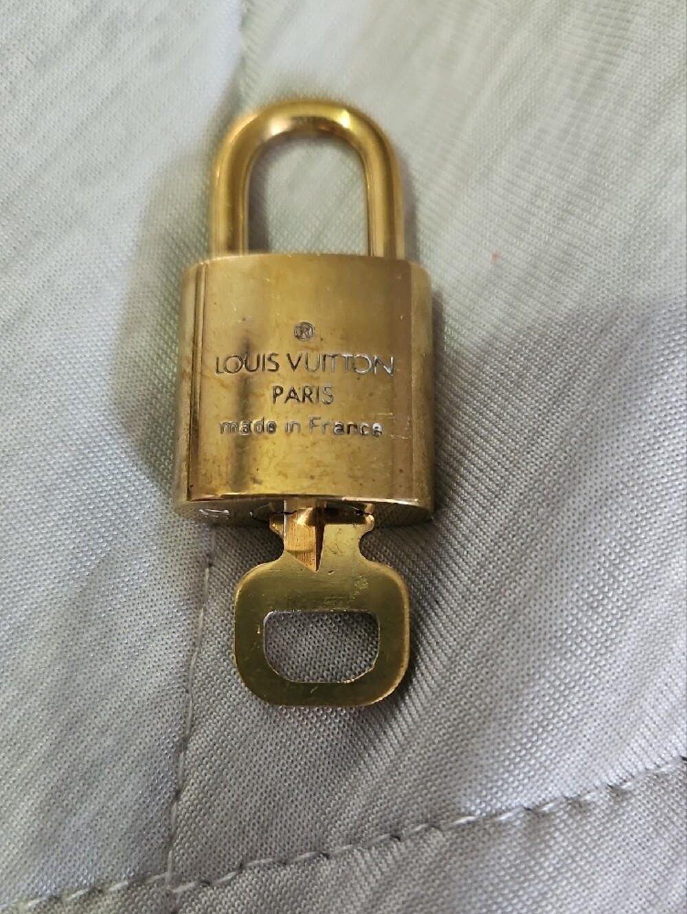 Louis Vuitton Gold Tone Lock And Key with LV Monogram - Picture 5 of 5